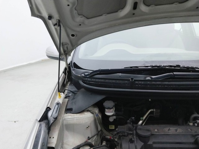 Second-hand 2017 Hyundai i20 Sportz 1.2 for sale in Visakhapatnam-27