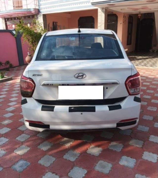 Second-hand 2016 Hyundai Xcent Facelift for sale in Mahendragarh