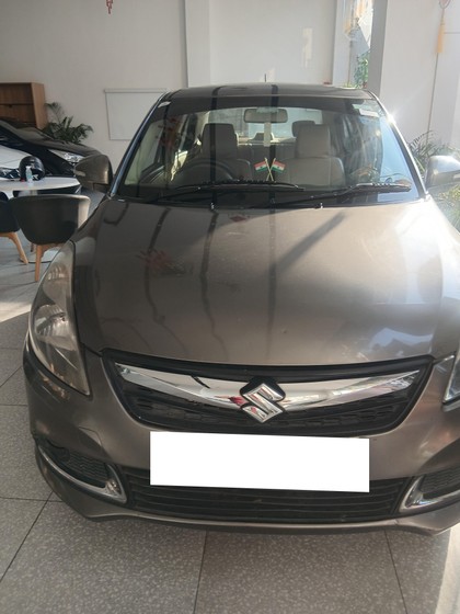 Second-hand 2017 Maruti Suzuki Swift Dzire VXI for sale in Lucknow