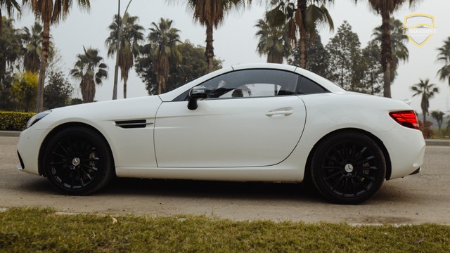 Second-hand 2018 Mercedes-Benz SLC AMG 43 Red Art for sale in New Delhi-2