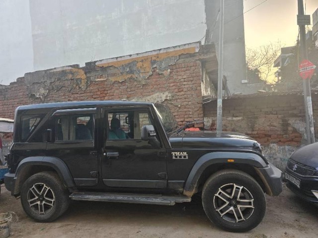 Second-hand 2024 Mahindra Thar ROXX MX5 RWD Diesel for sale in New Delhi-1