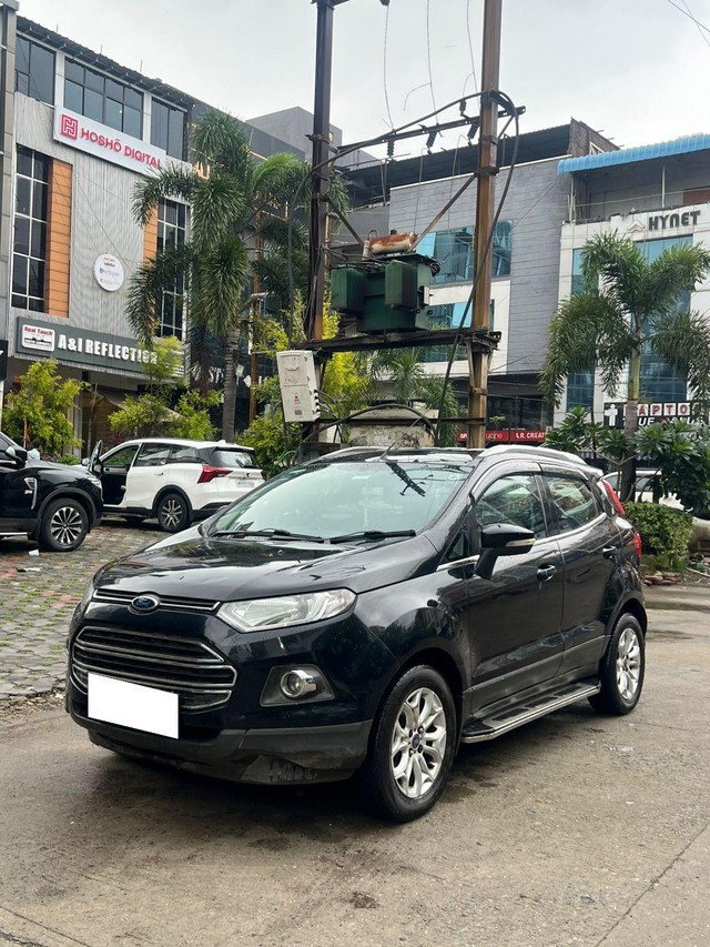 Second-hand 2013 Ford Ecosport 1.5 DV5 MT Titanium for sale in Indore-0