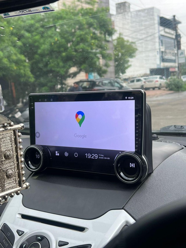 Second-hand 2013 Ford Ecosport 1.5 DV5 MT Titanium for sale in Indore-10