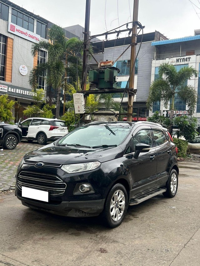 Second-hand 2013 Ford Ecosport 1.5 DV5 MT Titanium for sale in Indore-4