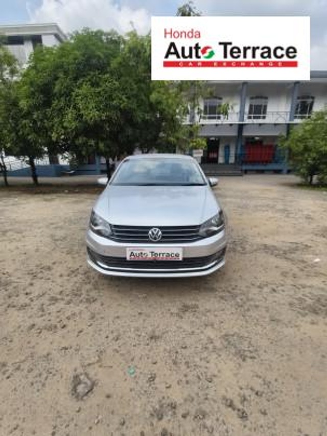 Second-hand 2015 Volkswagen Vento 1.6 Highline BSIV for sale in Kochi-9