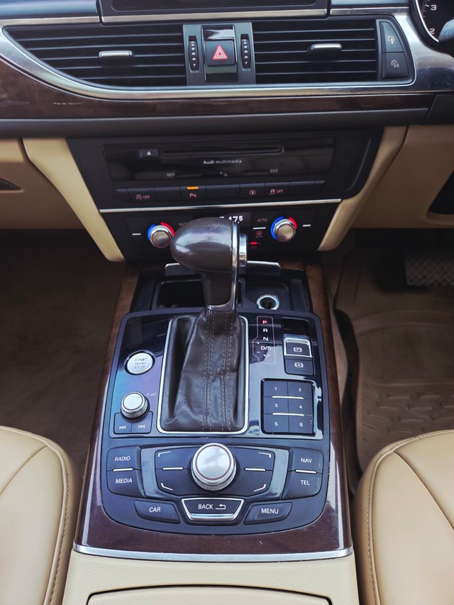 Second-hand 2011 Audi A6 2.8 FSI for sale in New Delhi-14