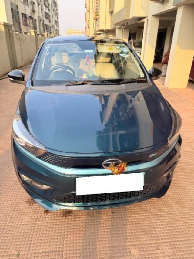 Second-hand 2023 Tata Tigor EV XZ Plus LUX for sale in Khordha-0