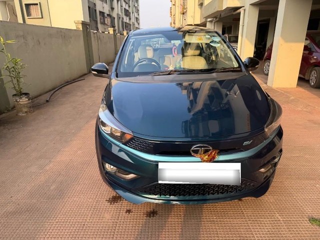 Second-hand 2023 Tata Tigor EV XZ Plus LUX for sale in Khordha-8