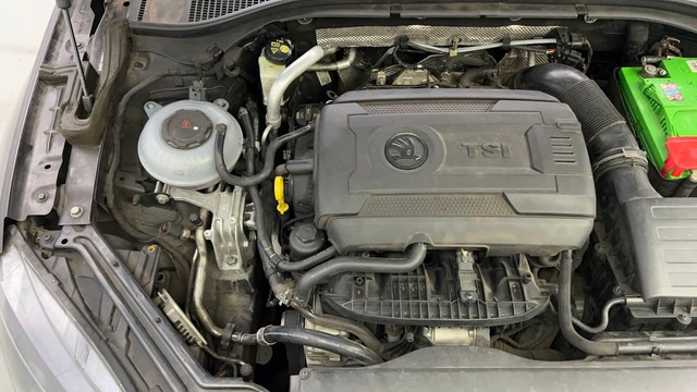 Second-hand 2018 Skoda Superb Style 1.8 TSI AT for sale in Bangalore-35