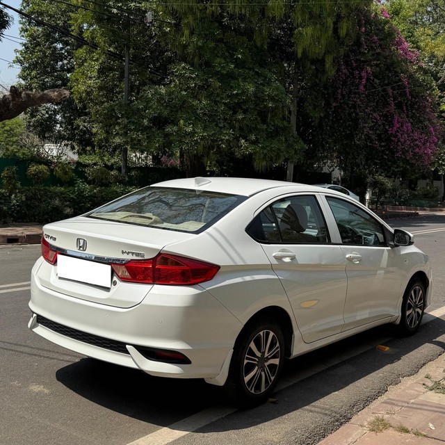 Second-hand 2019 Honda City SV MT for sale in New Delhi-6