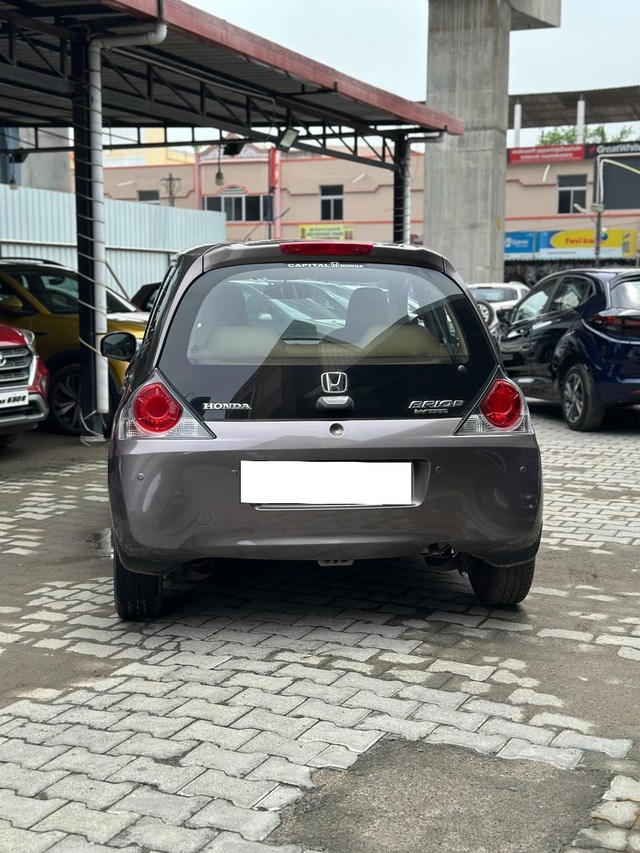 Second-hand 2013 Honda Brio S MT for sale in Chennai-1