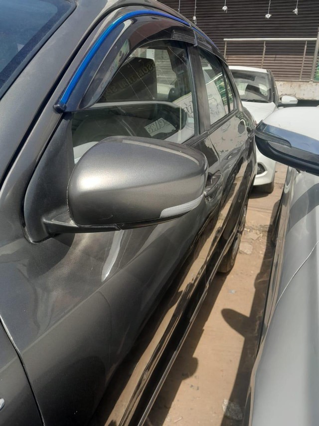 Second-hand 2017 Maruti Swift Dzire VDI for sale in Gwalior-3