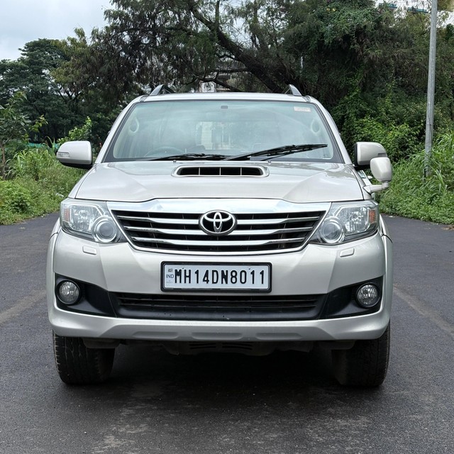 Toyota Fortuner 4x2 Manual Second-hand 2012 Toyota Fortuner 4x2 Manual for sale in Pune-0