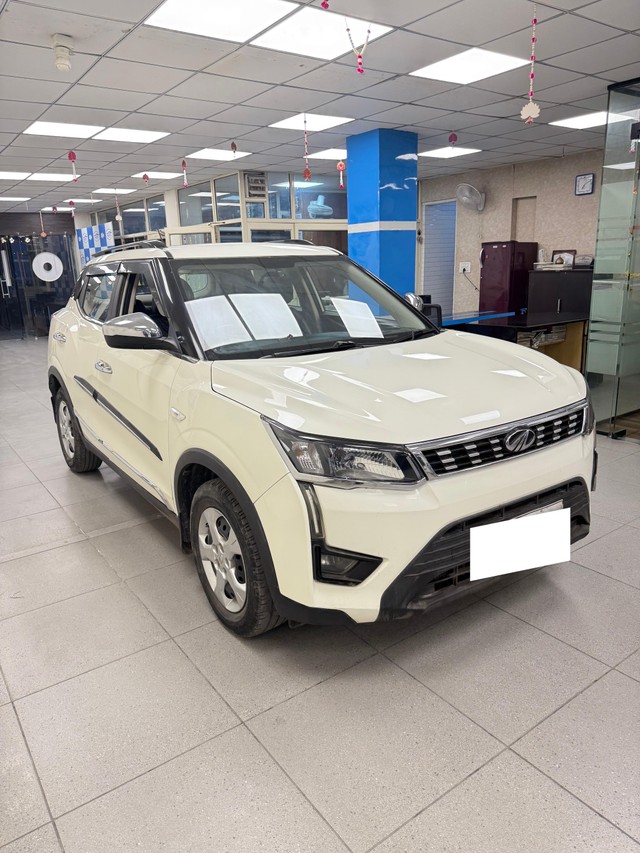 Second-hand 2022 Mahindra XUV300 W6 Sunroof BSVI for sale in Amritsar
