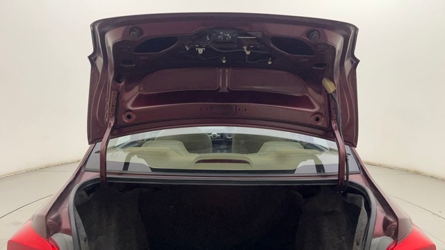 Second-hand 2013 Honda Amaze VX i-VTEC for sale in Hyderabad-37