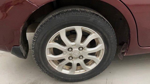 Second-hand 2013 Honda Amaze VX i-VTEC for sale in Hyderabad-18