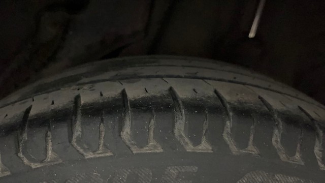 Second-hand 2013 Honda Amaze VX i-VTEC for sale in Hyderabad-29