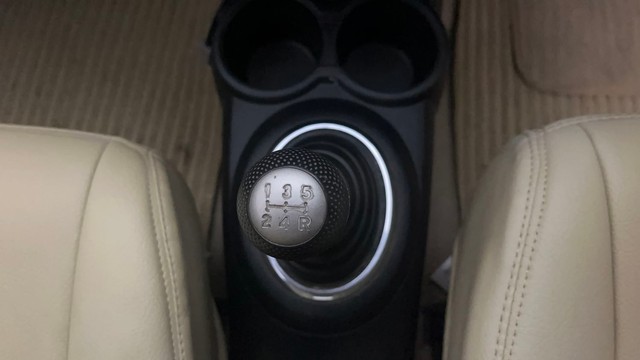 Second-hand 2013 Honda Amaze VX i-VTEC for sale in Hyderabad-12