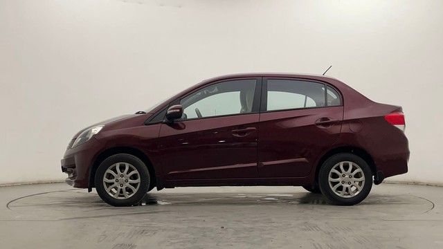 Second-hand 2013 Honda Amaze VX i-VTEC for sale in Hyderabad-6