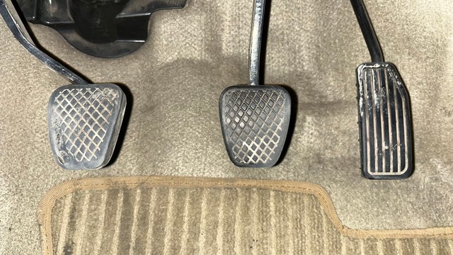 Second-hand 2013 Honda Amaze VX i-VTEC for sale in Hyderabad-14