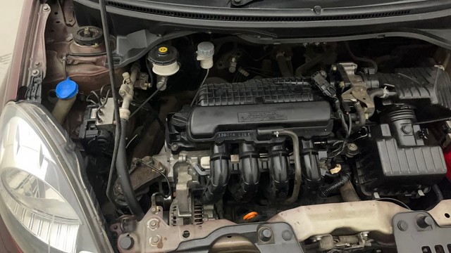 Second-hand 2013 Honda Amaze VX i-VTEC for sale in Hyderabad-33