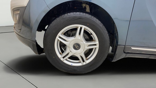 Second-hand 2019 Mahindra Marazzo M6 8Str for sale in Ahmedabad-29