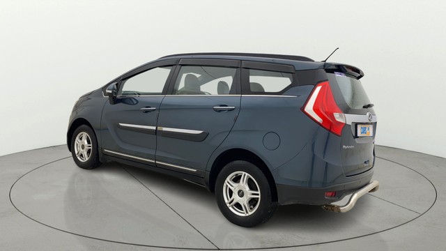 Second-hand 2019 Mahindra Marazzo M6 8Str for sale in Ahmedabad-15