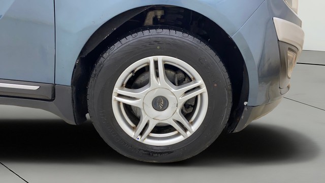 Second-hand 2019 Mahindra Marazzo M6 8Str for sale in Ahmedabad-26