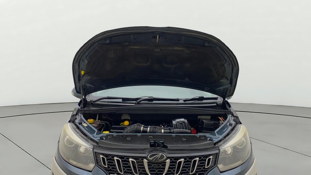 Second-hand 2019 Mahindra Marazzo M6 8Str for sale in Ahmedabad-19