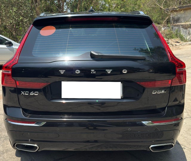 Second-hand 2018 Volvo XC60 Inscription D5 BSIV for sale in Mumbai-2