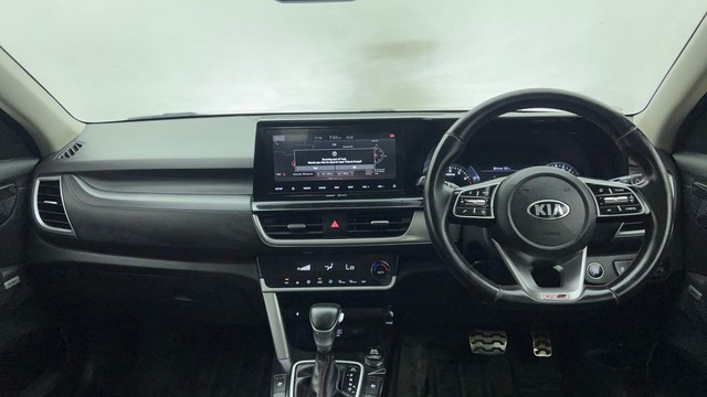Second-hand 2020 Kia Seltos GTX Plus DCT for sale in Mumbai-11