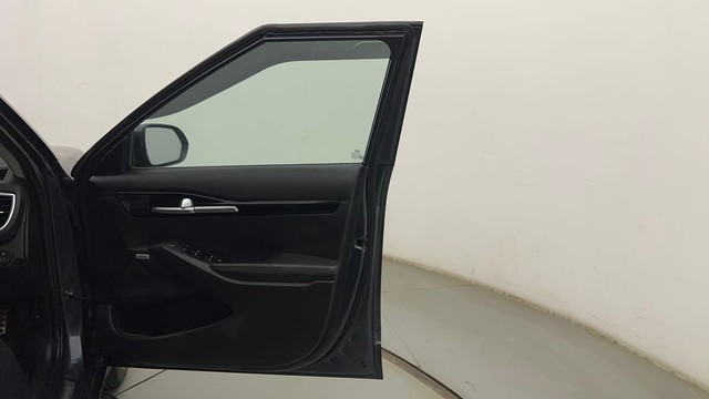 Second-hand 2020 Kia Seltos GTX Plus DCT for sale in Mumbai-16