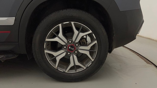 Second-hand 2020 Kia Seltos GTX Plus DCT for sale in Mumbai-19