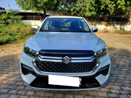 Second-hand 2024 Maruti Invicto Zeta Plus 7Str for sale in New Delhi