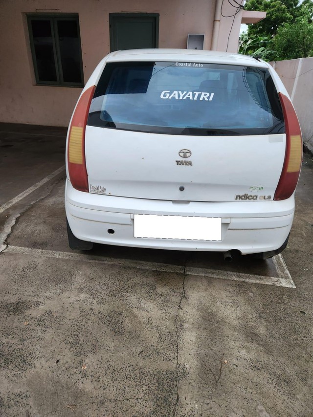 Second-hand 2011 Tata Indica V2 DLS BSIII for sale in Kakinada
