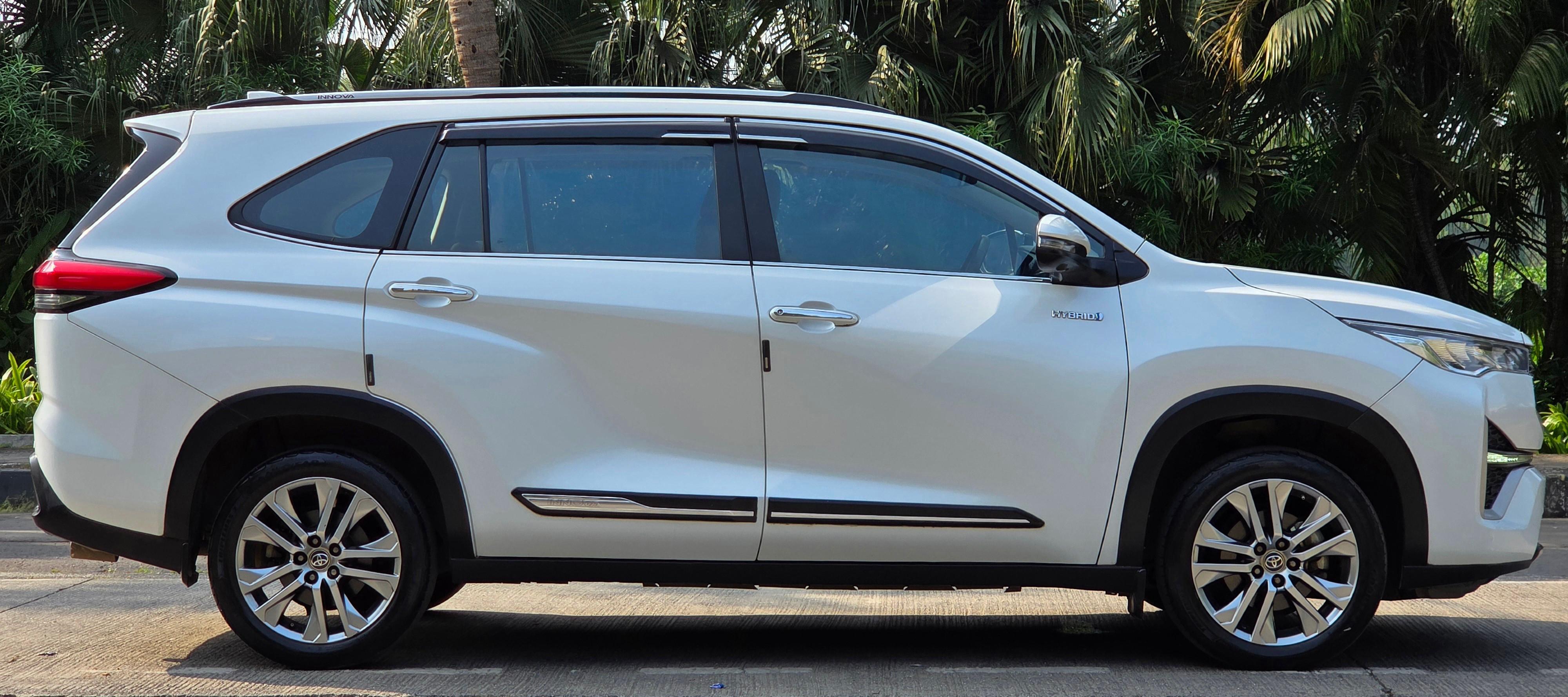 Used Toyota Innova Hycross ZX(O) Hybrid Car in Mumbai, 2023