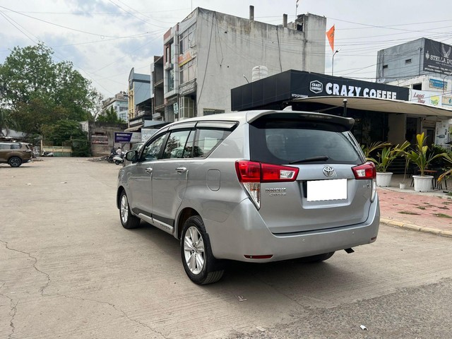 Second-hand 2016 Toyota Innova Crysta 2.8 ZX AT BSIV for sale in Indore-9