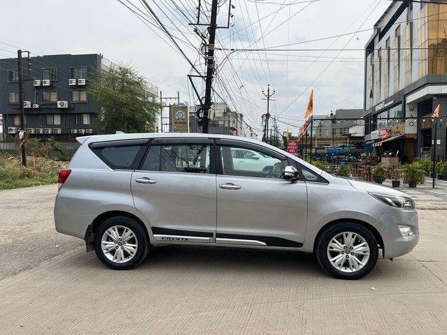 Second-hand 2016 Toyota Innova Crysta 2.8 ZX AT BSIV for sale in Indore-1