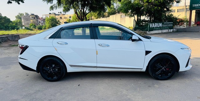 Second-hand 2023 Hyundai Verna SX Turbo for sale in Chandigarh-4