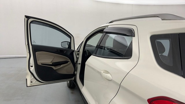 Second-hand 2020 Ford Ecosport Trend for sale in Kanpur-25