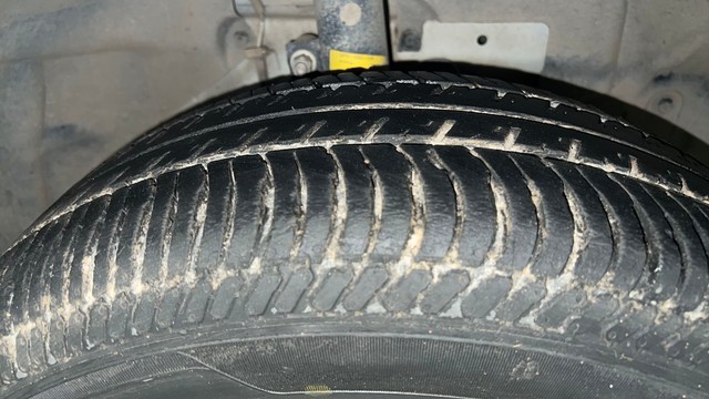 Second-hand 2020 Ford Ecosport Trend for sale in Kanpur-36