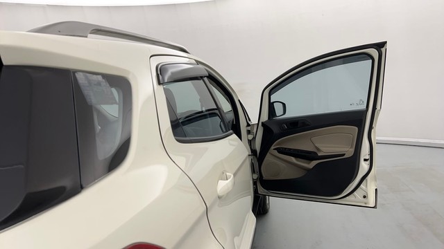 Second-hand 2020 Ford Ecosport Trend for sale in Kanpur-16