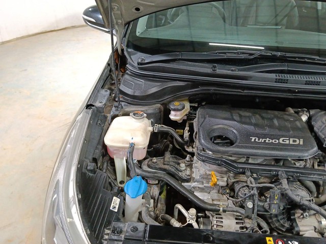 Second-hand 2022 Hyundai Verna SX Opt Turbo for sale in Kochi-37