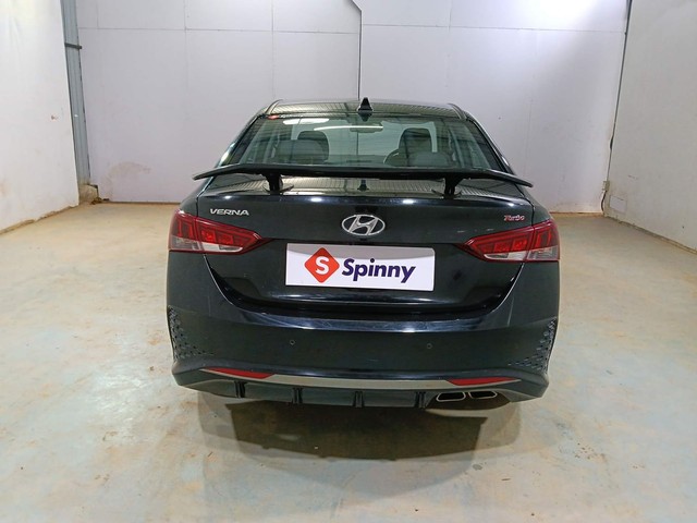 Second-hand 2022 Hyundai Verna SX Opt Turbo for sale in Kochi-4