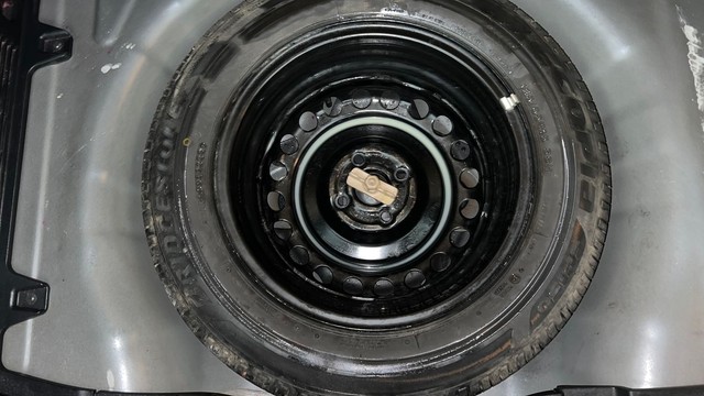 Second-hand 2023 Hyundai i20 Asta Opt IVT for sale in Kanpur-21