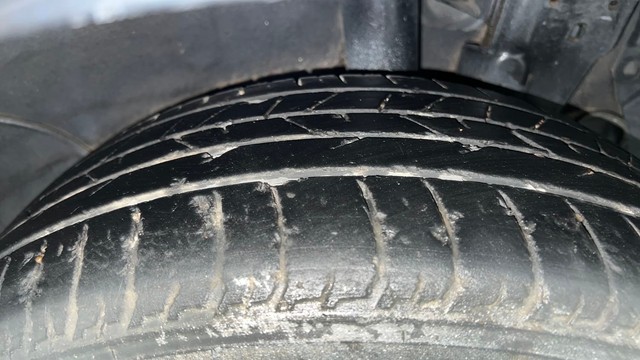 Second-hand 2023 Hyundai i20 Asta Opt IVT for sale in Kanpur-39