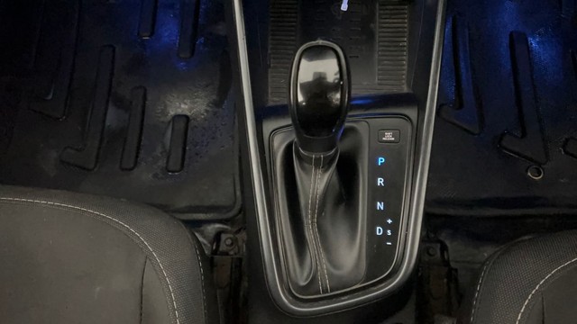 Second-hand 2023 Hyundai i20 Asta Opt IVT for sale in Kanpur-12