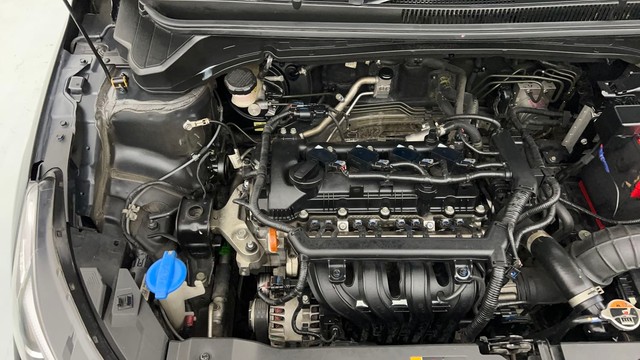 Second-hand 2023 Hyundai i20 Asta Opt IVT for sale in Kanpur-32