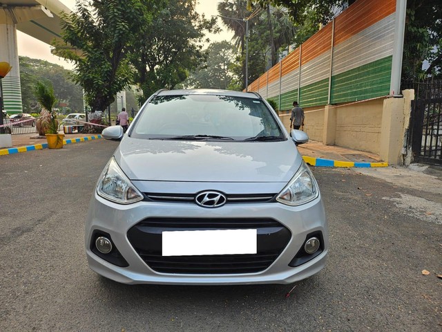 Hyundai Grand i10 Asta Option AT Second-hand 2016 Hyundai Grand i10 Asta Option AT for sale in Thane-3