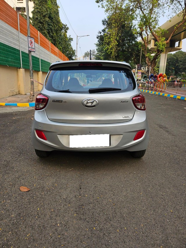 Hyundai Grand i10 Asta Option AT Second-hand 2016 Hyundai Grand i10 Asta Option AT for sale in Thane-1